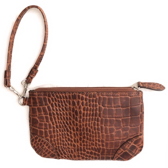FRANKLIN COVEY. Croc Brown Wristlet. - Picture 4 of 6